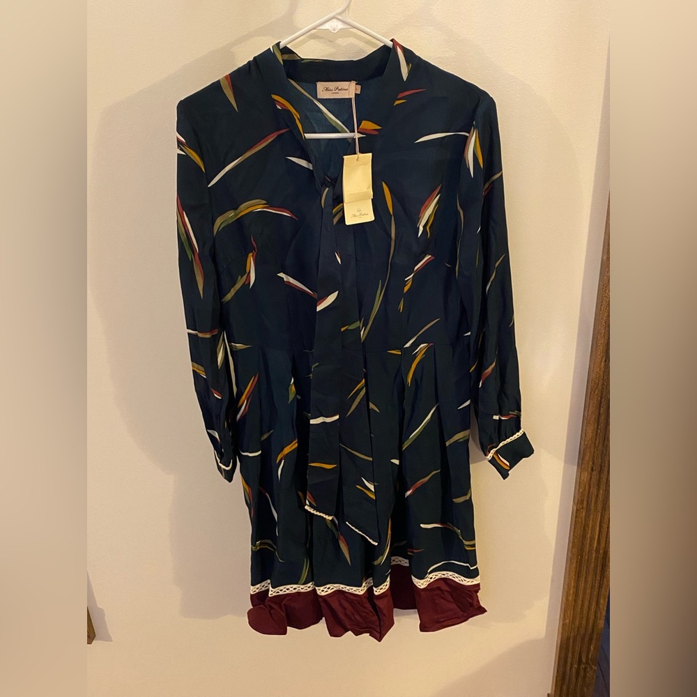 NWT Tie Neck Dress